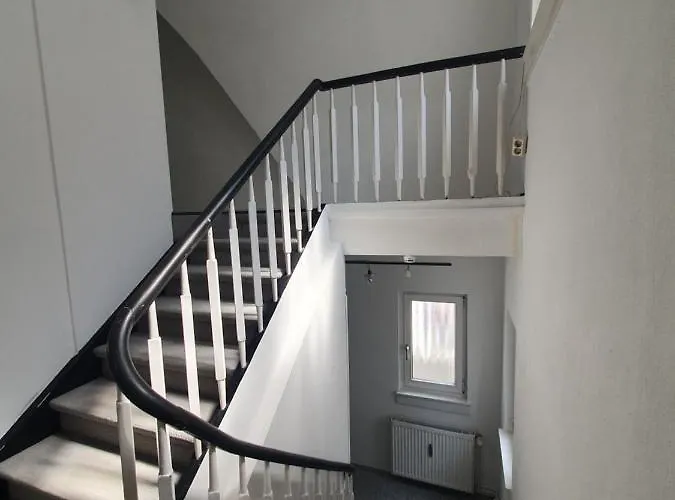 An Der Universitaetsklinik Mainz. Sehr Zentral * Mainz