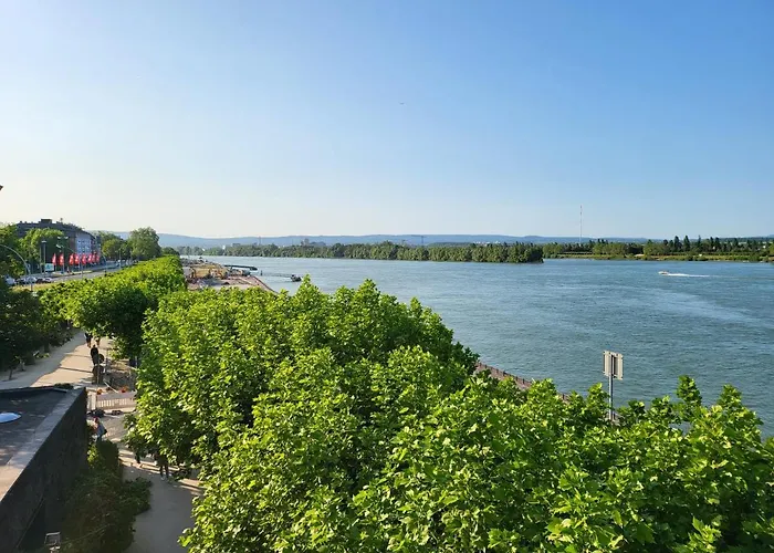 An Der Universitaetsklinik Mainz. Sehr Zentral *