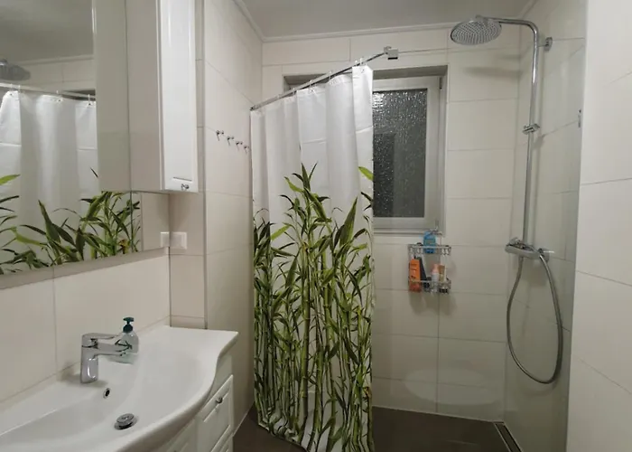 An Der Universitaetsklinik Mainz. Sehr Zentral 民宿 美因茨