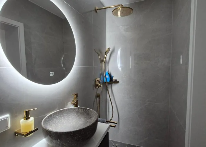 An Der Universitaetsklinik Mainz. Sehr Zentral *